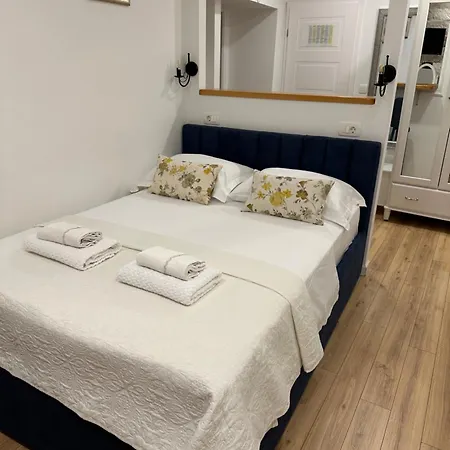 Old Town 2 Apartman