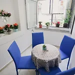 Old Town 2 Apartman