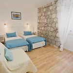 Old Town 2 Apartman