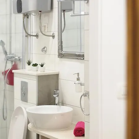 Old Town 2 Apartman *